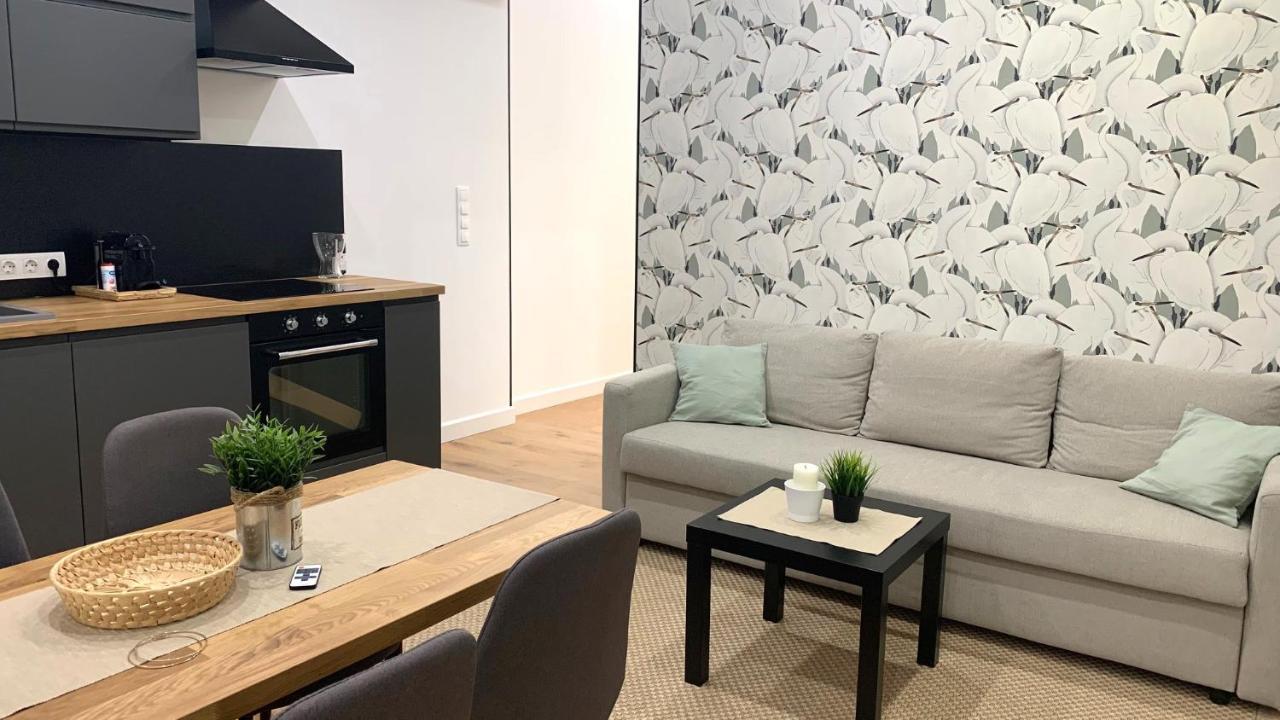 Sipsix Apartment - Modern 2 Bedroom Newly Renovated Flat With Ac In Budapest City Centre エクステリア 写真