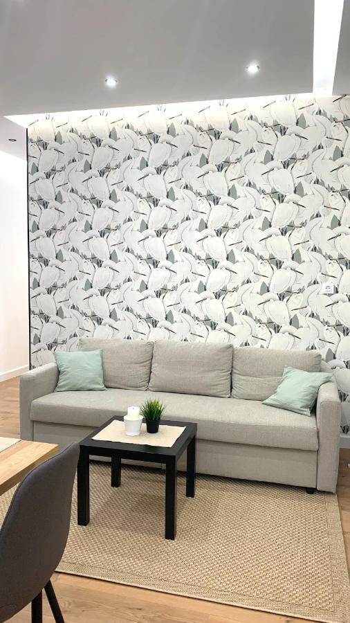 Sipsix Apartment - Modern 2 Bedroom Newly Renovated Flat With Ac In Budapest City Centre エクステリア 写真